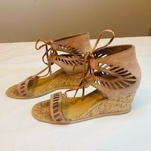 Dolce Vita Brown Cutout Wedge Sandals